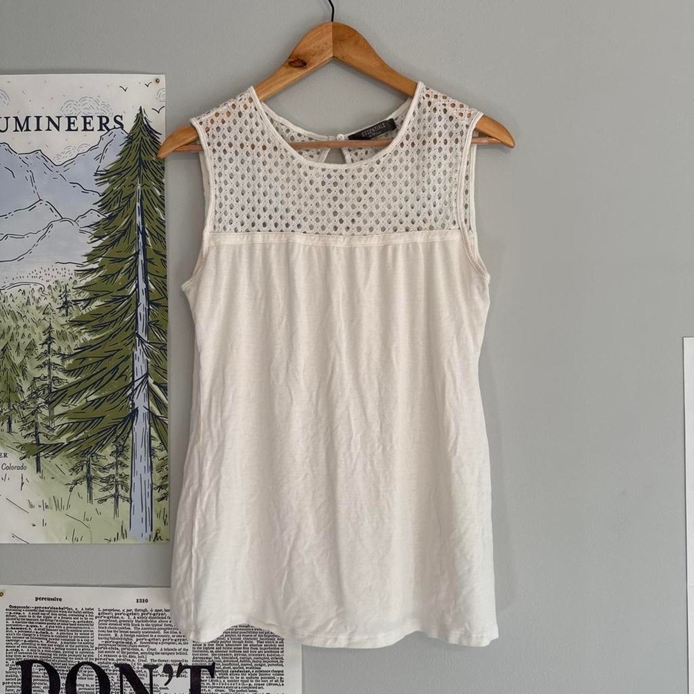 White Crochet Lace Sleeveless Blouse Boho Summer Top Vintage‑Style Knit Detail